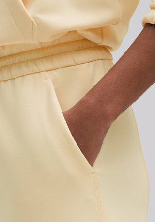 Softstreme High-Rise Short 4"