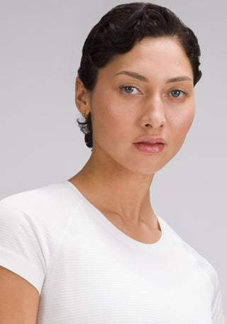 Swiftly Tech Short-Sleeve Shirt 2.0 | Waist Length