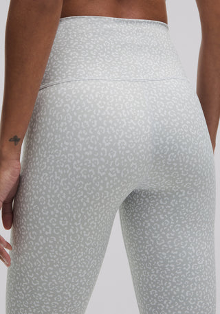 Wunder Train High-Rise Tight 25"