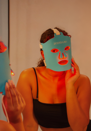 HigherDOSE Red Light Face Mask