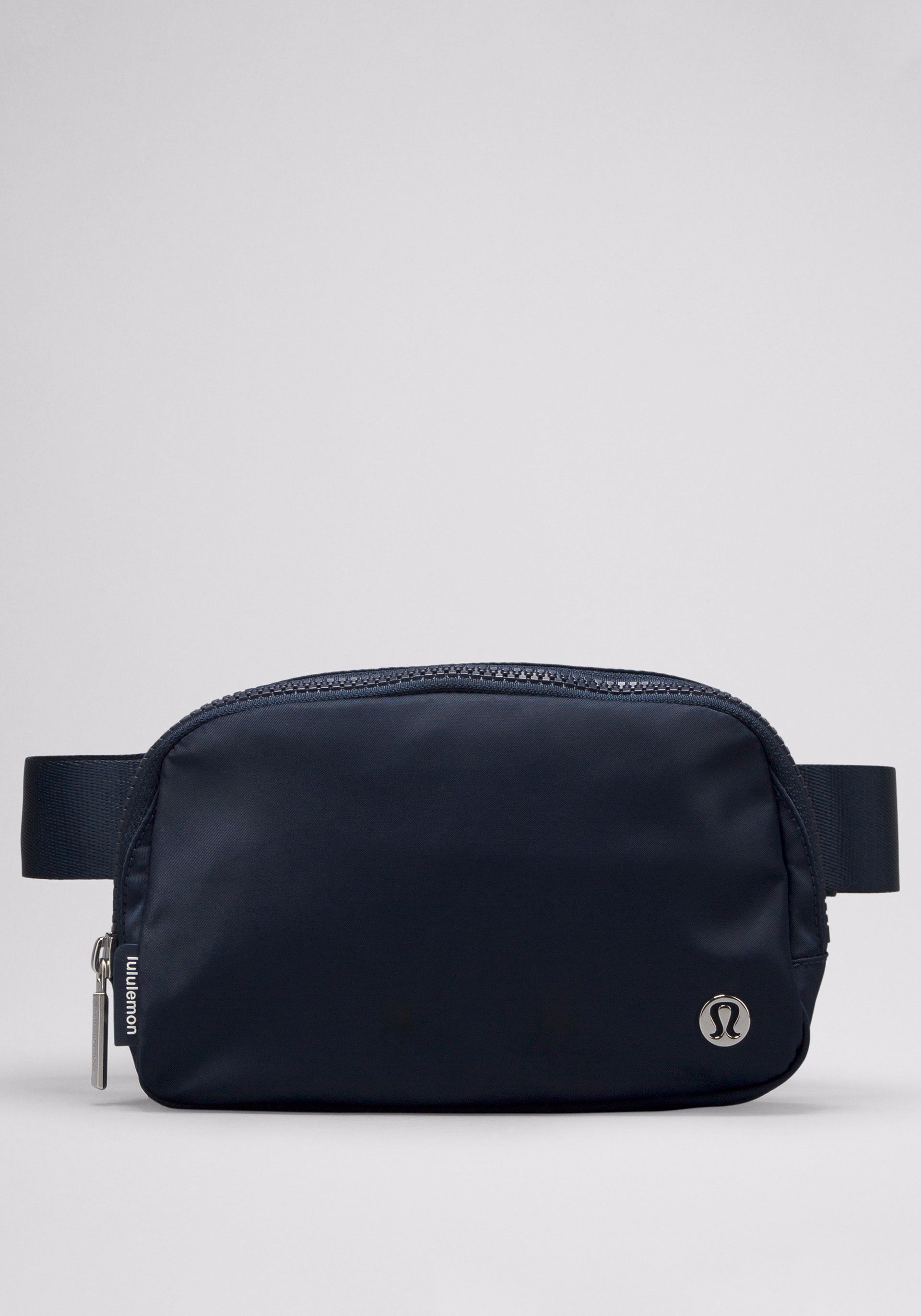 Lululemon Everywhere popular Belt Bag