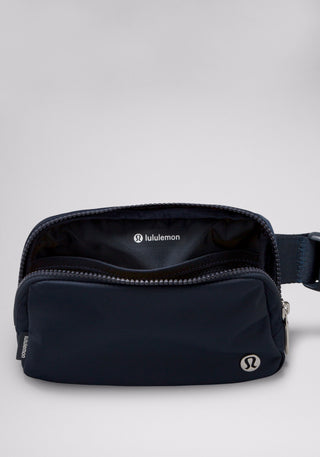 Everywhere Belt Bag 1L