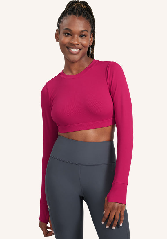  ARRIVE GUIDE Crop Top Athletic Shirts for Women Cute Sleeveless  Yoga Tops Running Gym Workout Shirts Apricot XS : Clothing, Shoes & Jewelry