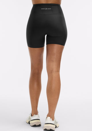 PaceForm Aerated Run Short 5"