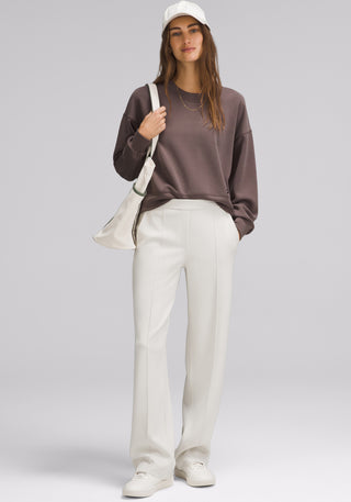 Softstreme Perfectly Oversized Cropped Crew