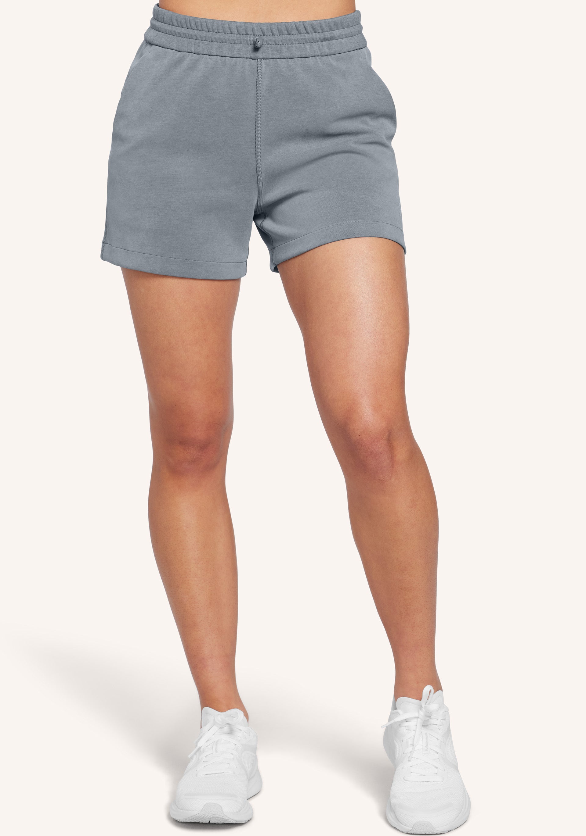 Lululemon Softstreme HR Short deals 4” Size 8