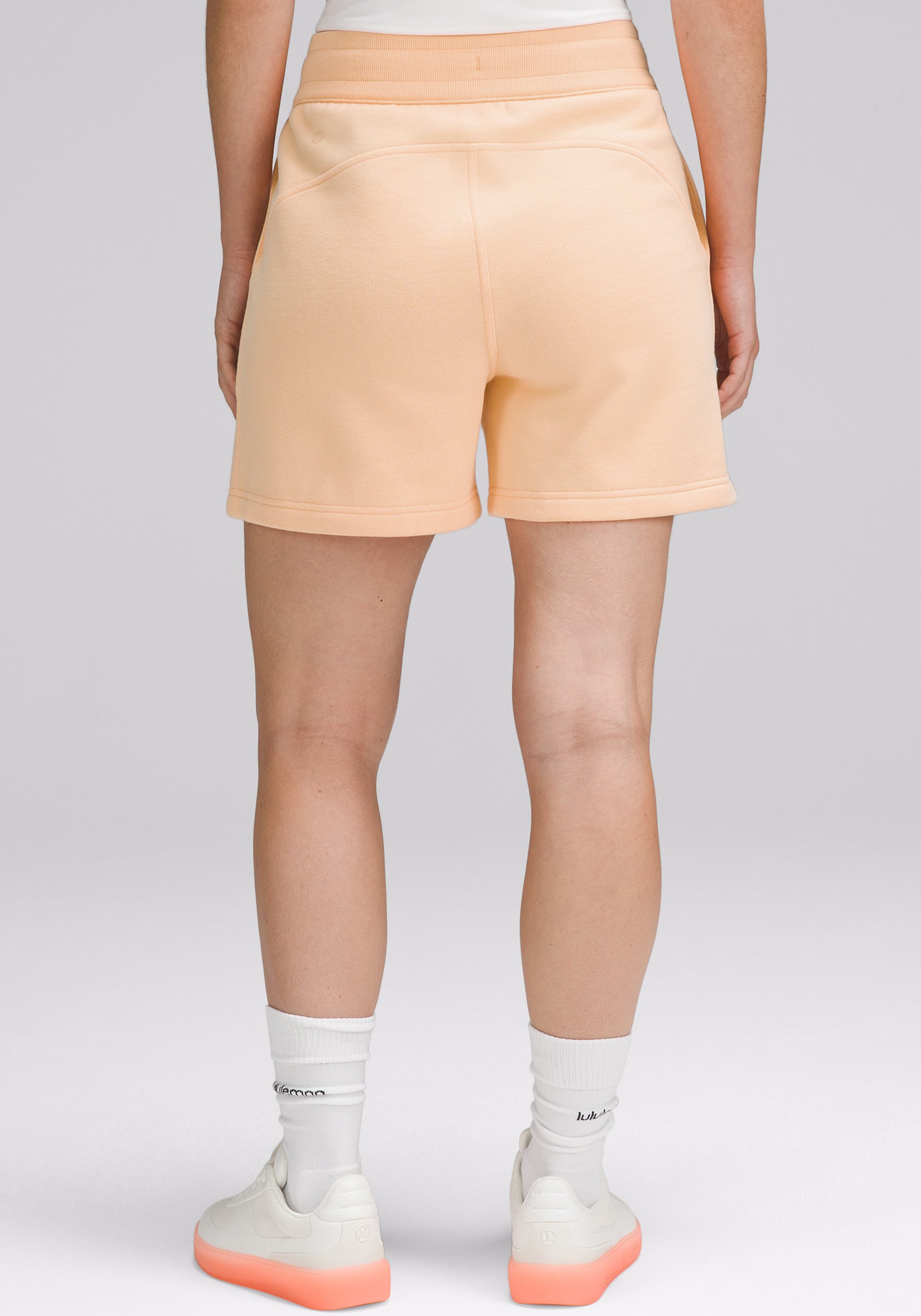 Scuba High-Rise Short 5