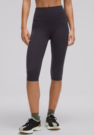 Wunder Train High-Rise Crop 15"